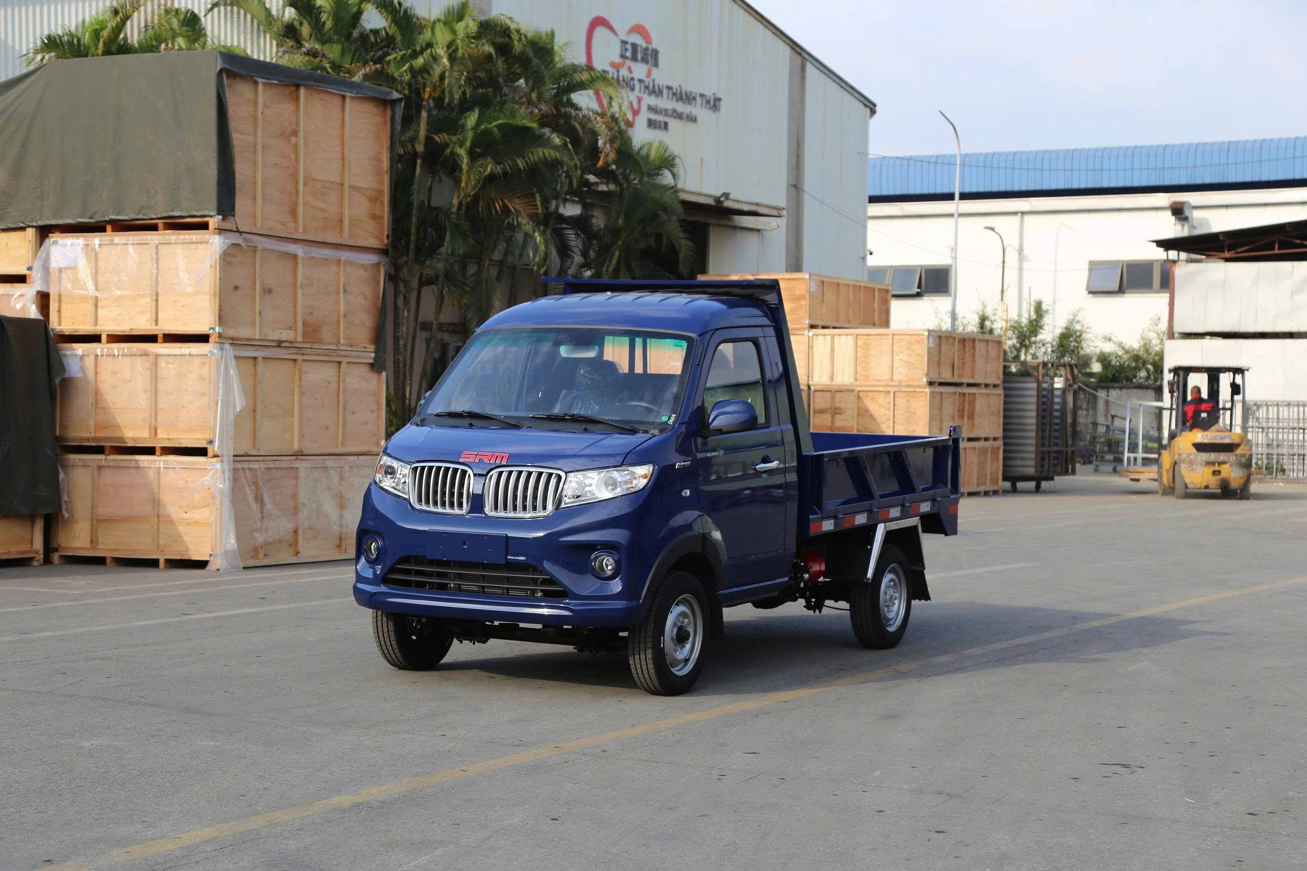 SRM T15 phiên bản thùng ben