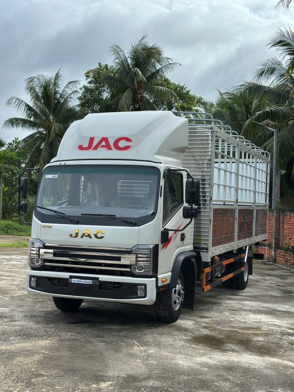 XE TẢI JAC N750 PLUS E5A THÙNG BẠT